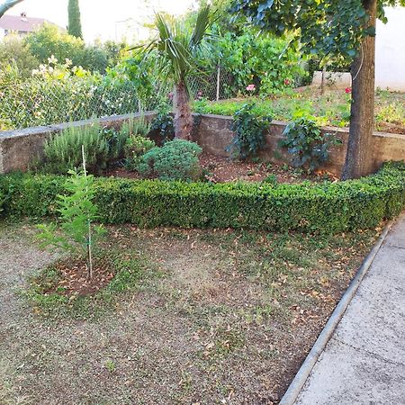 Apartment with private garden&terrace Crikvenica Buitenkant foto