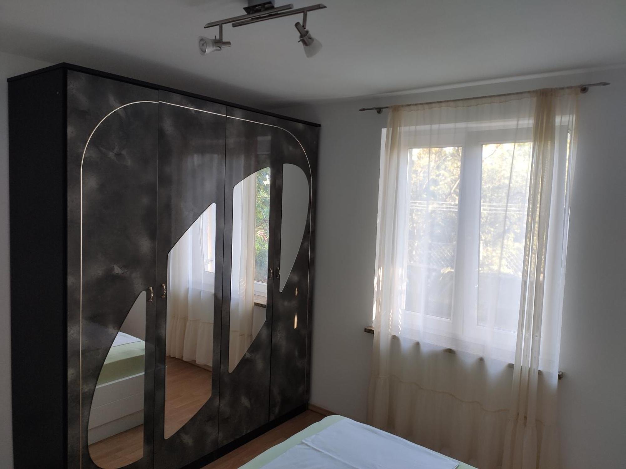 Apartment with private garden&terrace Crikvenica Buitenkant foto
