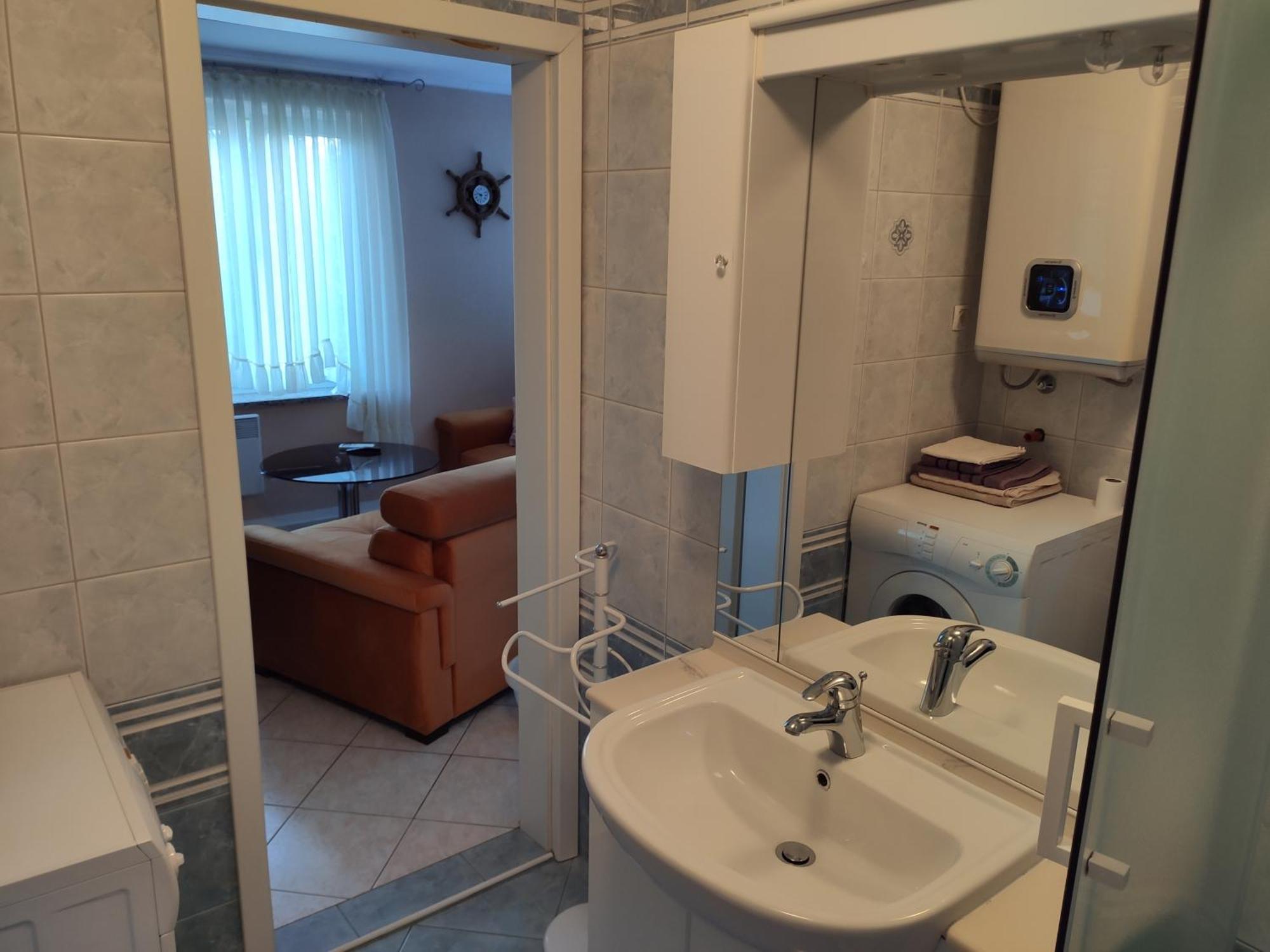 Apartment with private garden&terrace Crikvenica Buitenkant foto