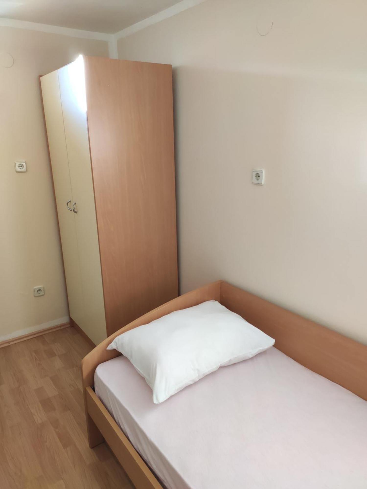 Apartment with private garden&terrace Crikvenica Buitenkant foto
